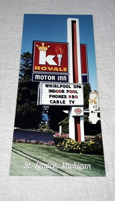 K Royale Motor Inn - Flyer (newer photo)